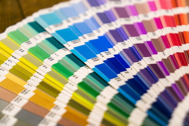 噴漆處理 (Pantone 專色)